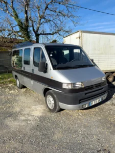 camionnette peugeot boxer 22