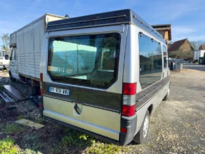 camionnette peugeot boxer 24